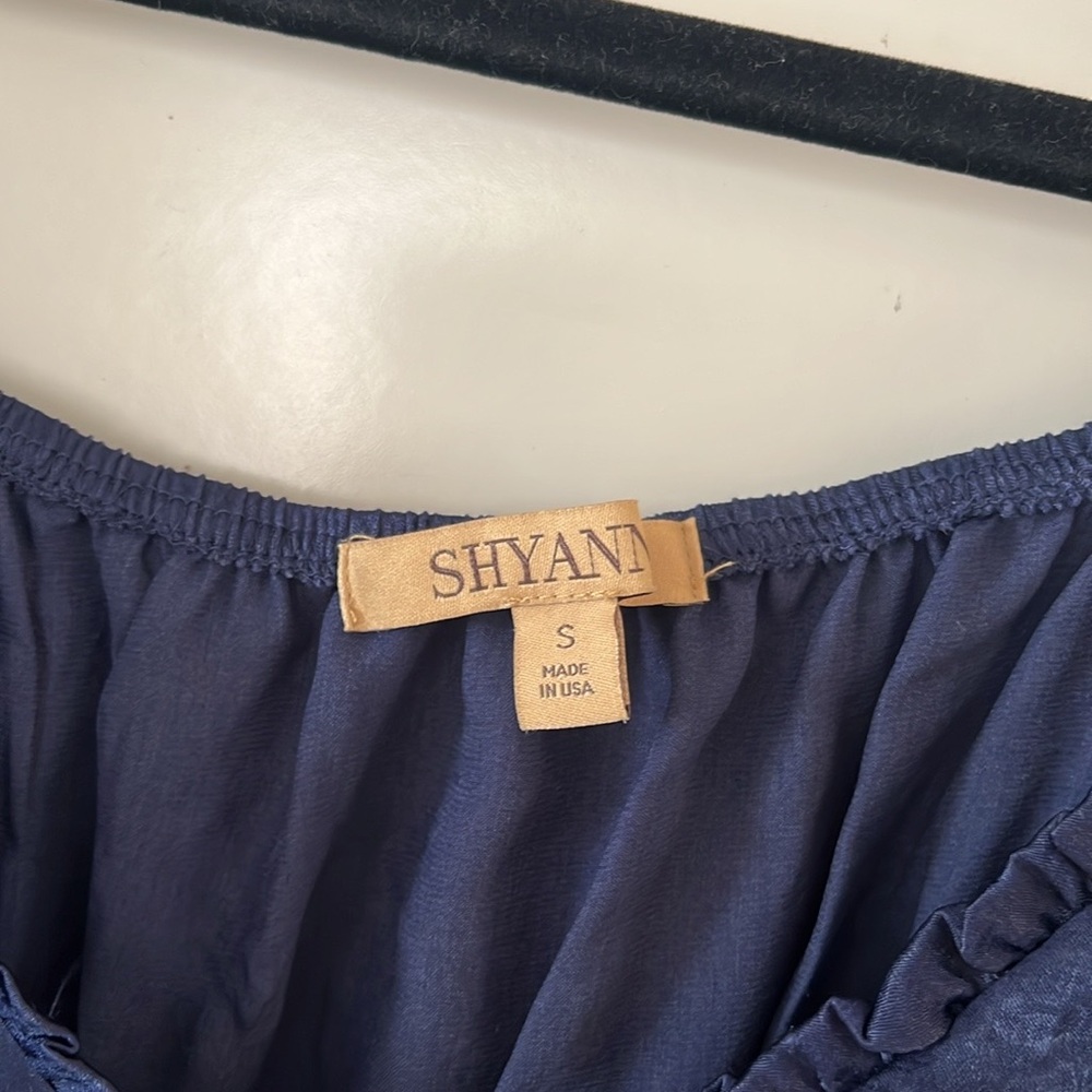 Shyanne Women’s Cropped Babydoll Top - Picture 2 of 7